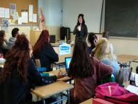 Charla divulgativa de Erasmus+ llevada a cabo por una alumna, Mary, contando su experiencia en Rivarolo (Turín) de este año al alumnado de 2º APSD